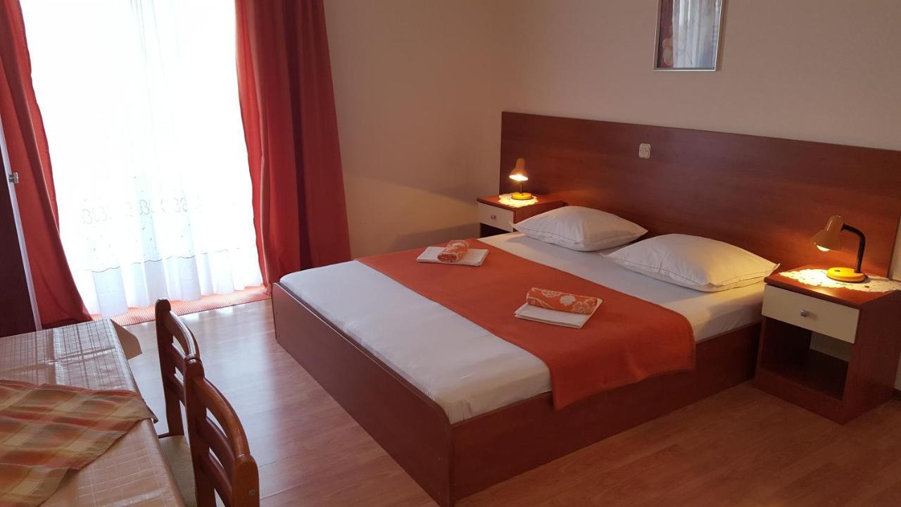 Apartments With A Parking Space Gradac, Makarska - 11332 Gradac  Exterior photo